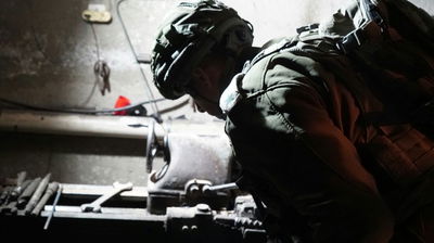 צה"ל תפס בית מלאכה לייצור נשק • צפו