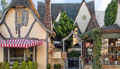 חנויות בעיירה כרמל