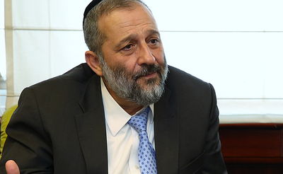 דרעי: "מסיתים נגד החרדים; רק 15% הלך לחינוך החרדי"