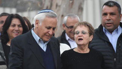 משה וגילה קצב ביציאה מהכלא