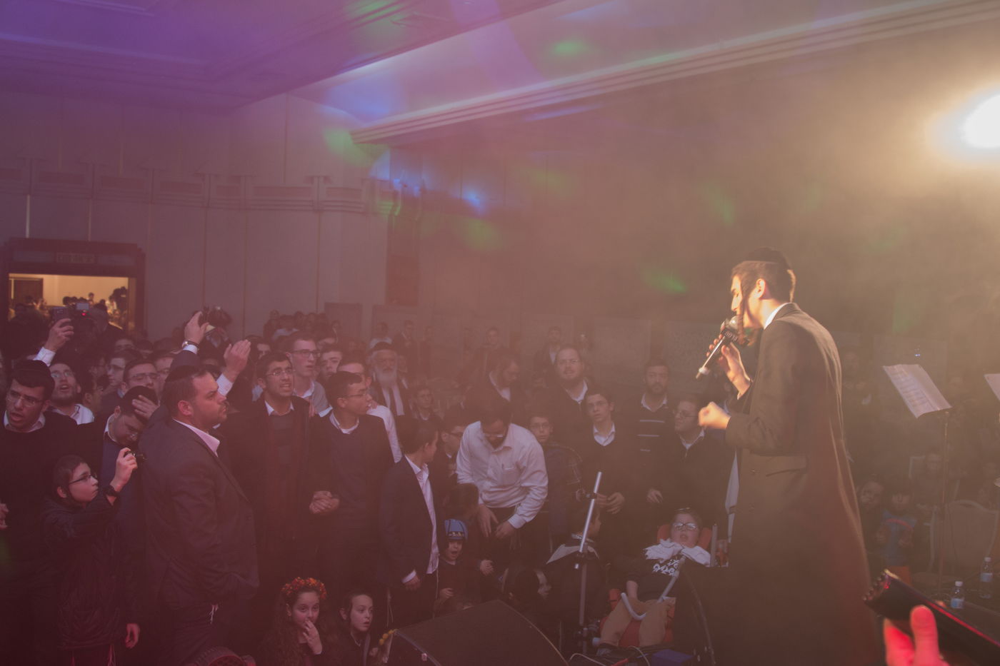 מאות השתתפו במופע  של רדיו 'קול ברמה' וילדי משי