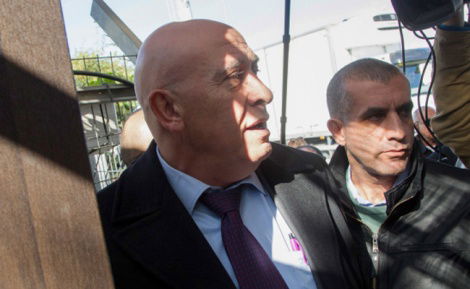 גאטס לפני חקירתו