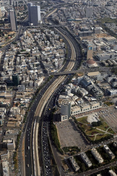 נתיבי איילון. אילוסטרציה