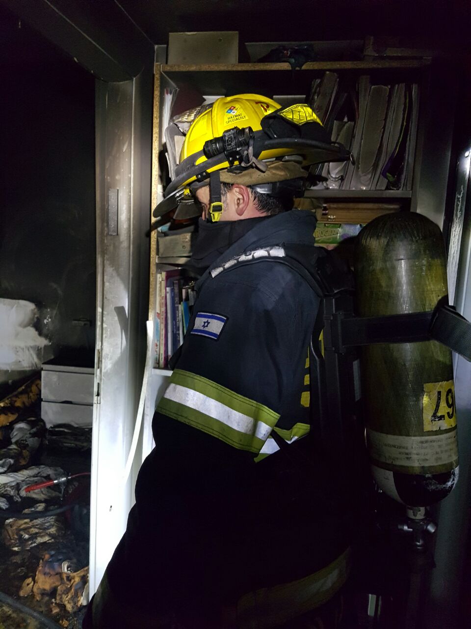 כיבוי אש: האם שמה קץ לחייה ורצחה את ילדיה
