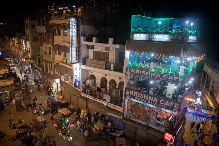 הודו: נופיה וצבעוניותה דרך עדשת  המצלמה