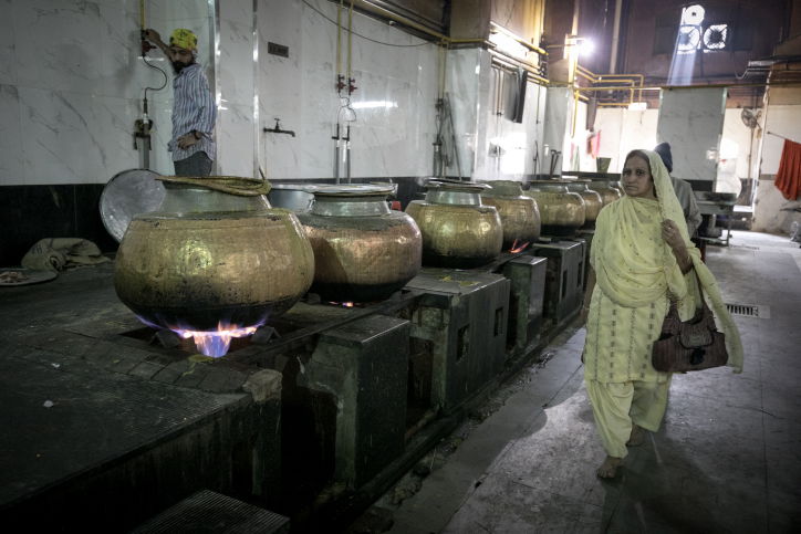הודו: נופיה וצבעוניותה דרך עדשת  המצלמה