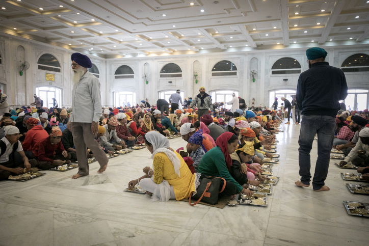 הודו: נופיה וצבעוניותה דרך עדשת  המצלמה