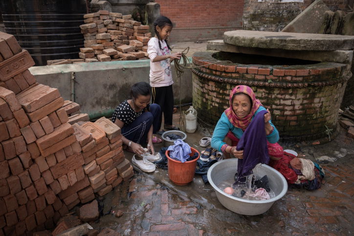 ביקור בנפאל הרחוקה דרך עדשת המצלמה