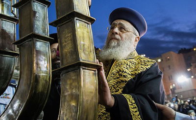 הראשון לציון הגר"י יוסף: "להילחם ברפורמים בכל הכוח"