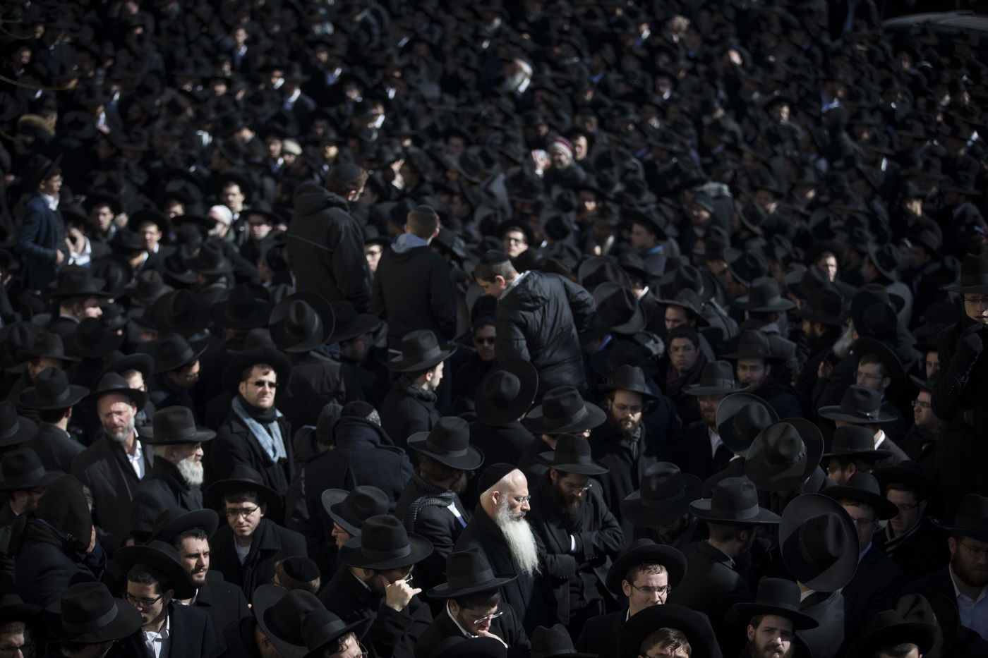 תיעוד מסכם: אלפים נפרדו מהגאון רבי משה שפירא