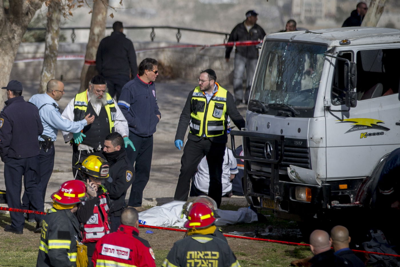 זירת הפיגוע הרצחני בארמון הנציב