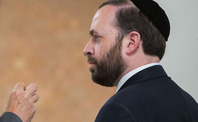 אריאל אטיאס