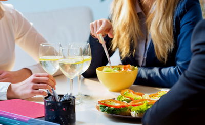 יש שעה ממנה כבר עדיף לוותר על ארוחת צהריים