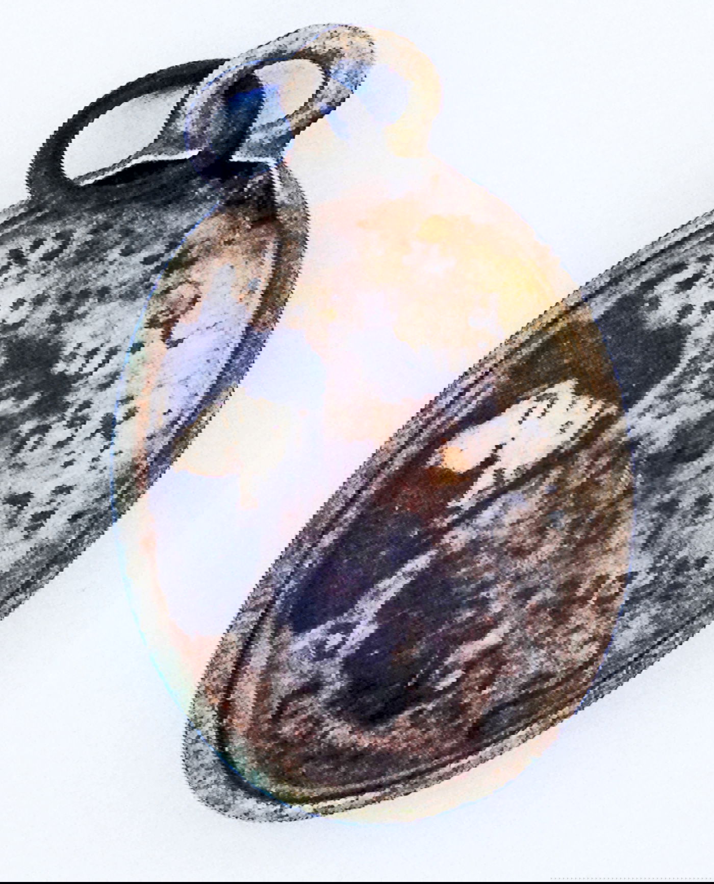 תליון מסקרן נמצא בחפירה בסוביבור