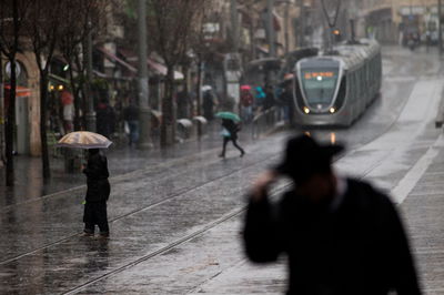 התחזית: הגשמים יימשכו עד לשעות הצהריים
