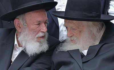 כך ניצל היהודי שירה במחבלים הערבים