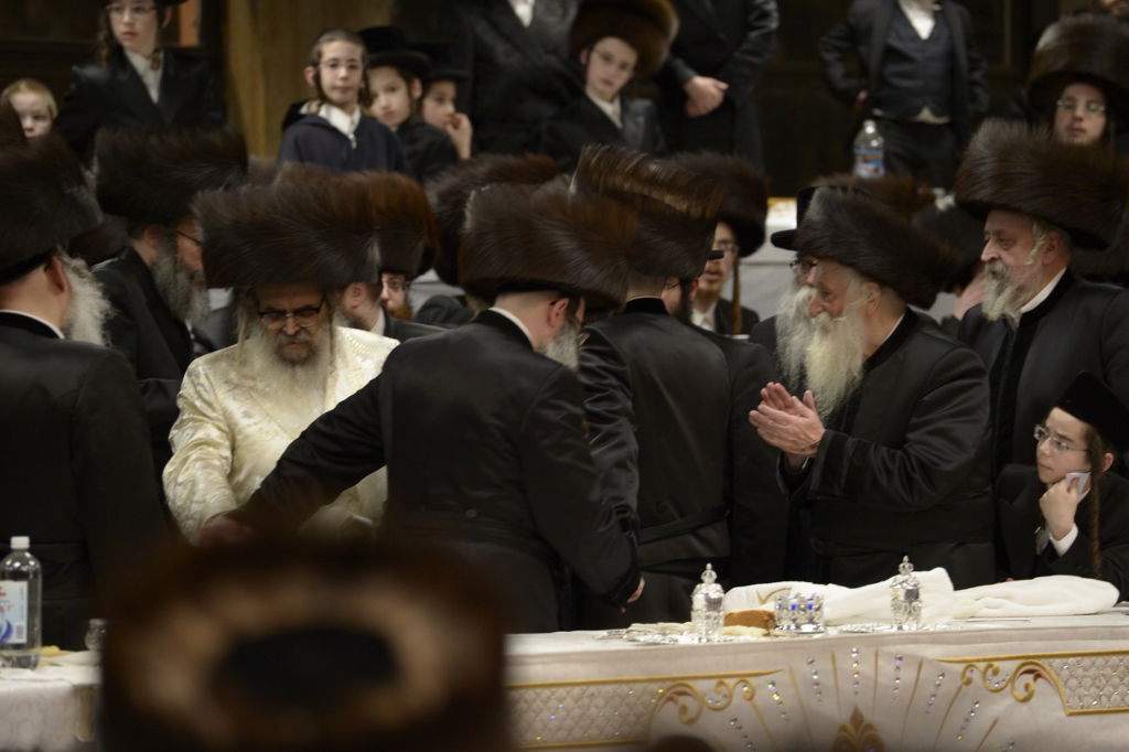 חתונת נכד האדמו"ר מסאטמר | צפו