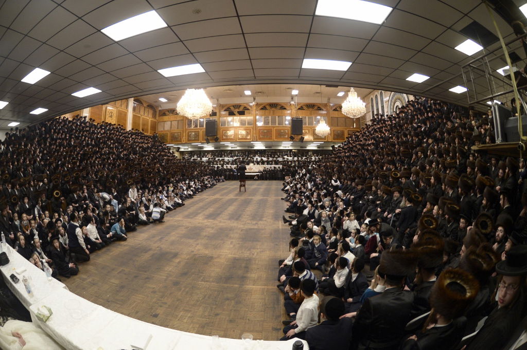 חתונת נכד האדמו"ר מסאטמר | צפו