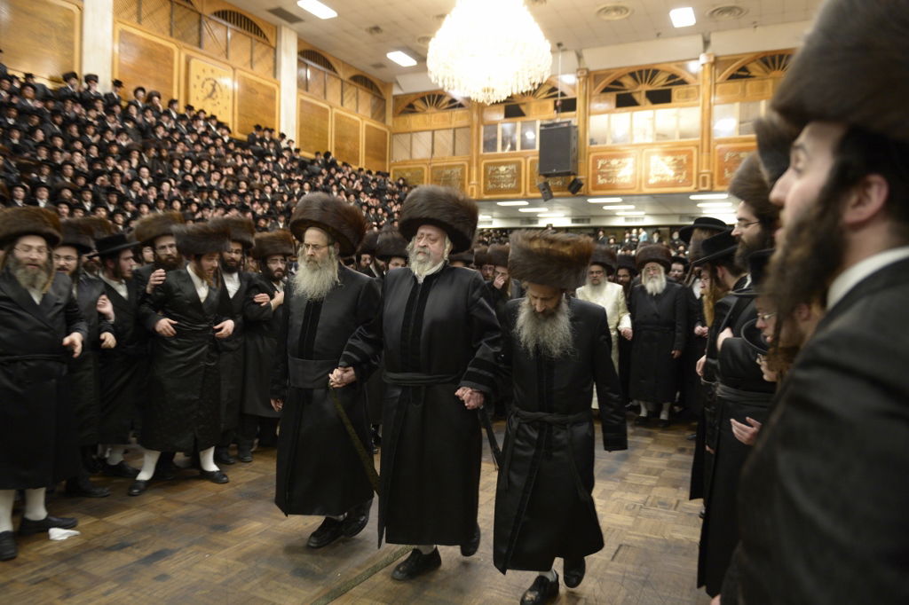 חתונת נכד האדמו"ר מסאטמר | צפו