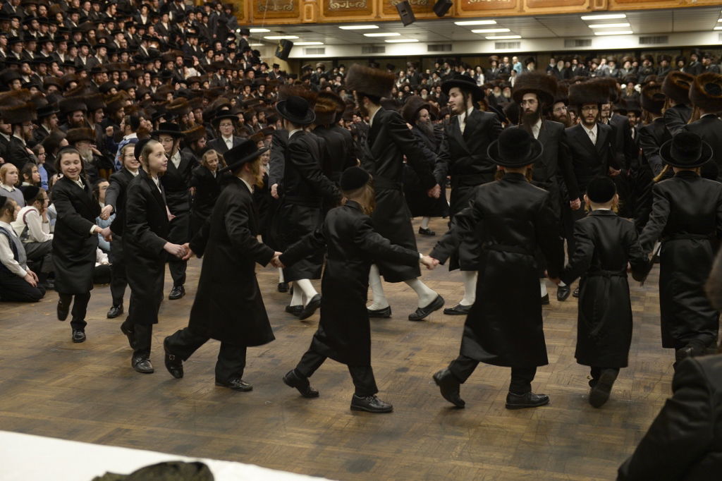 חתונת נכד האדמו"ר מסאטמר | צפו