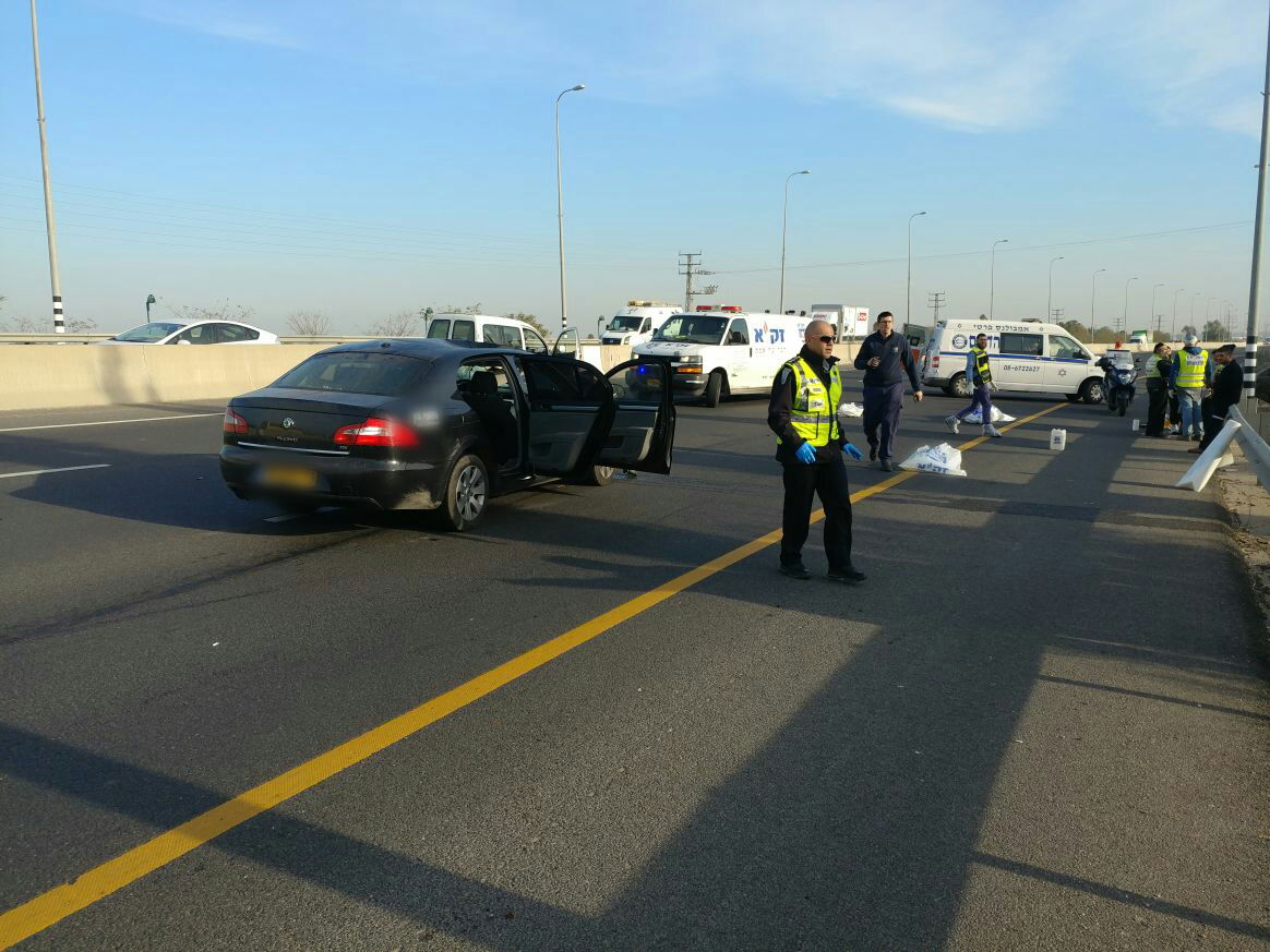 זירת התאונה בכביש 40