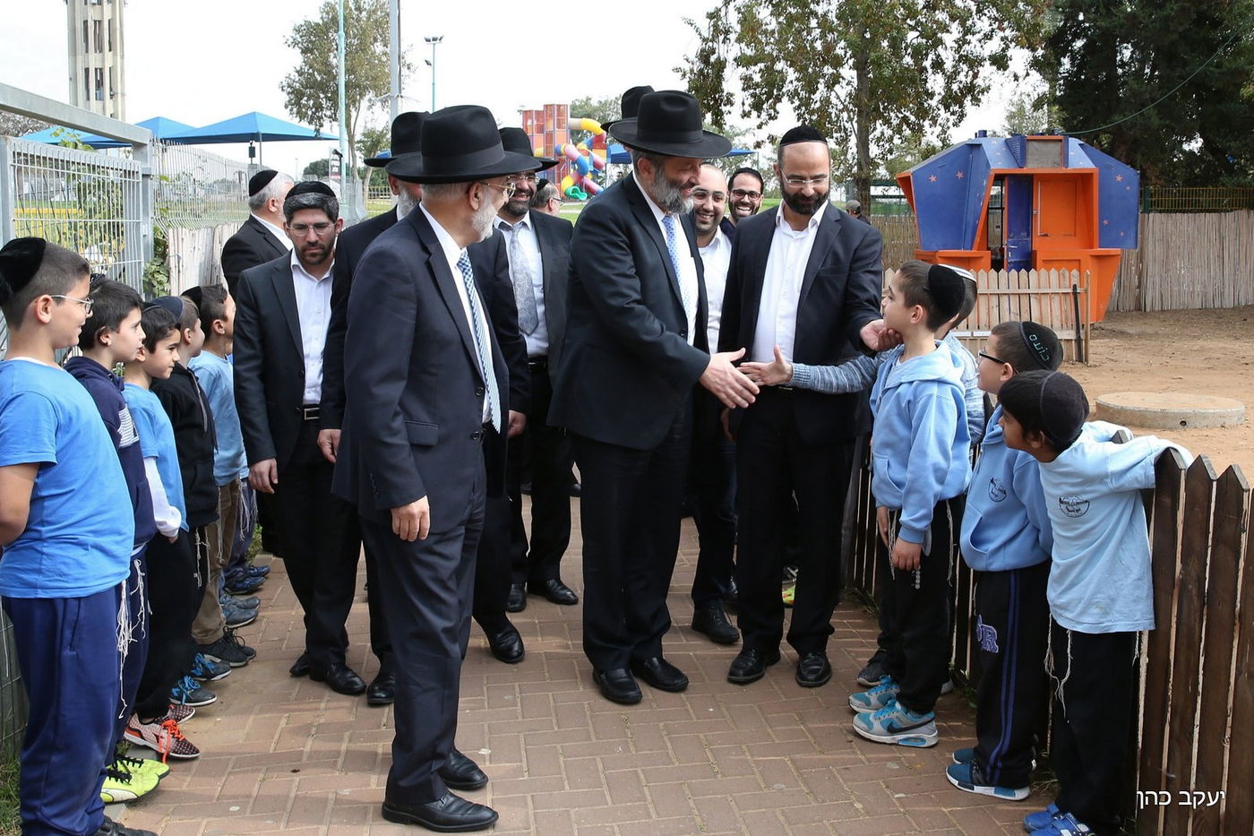 השר דרעי בביקור ברמלה: "נדאג לישיבות וסמינרים בעיר"