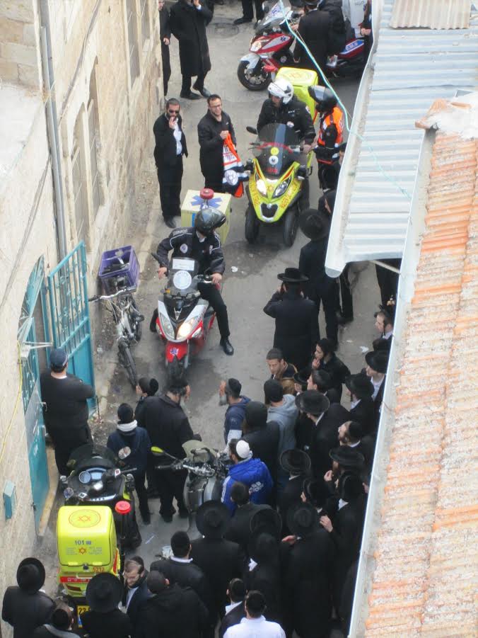 שעות לאחר הדיון בכנסת: חייל חרדי הותקף ב"בית ישראל"