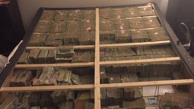 הסכום שהוחבא מתחת למזרן