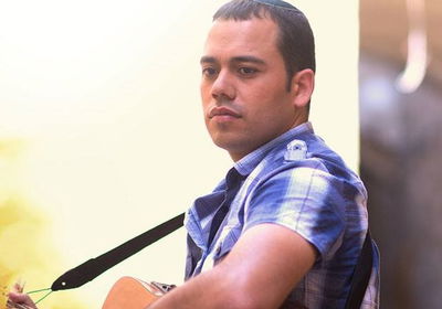 מתי שריקי בשיר חדש - תחדש פני אדמה