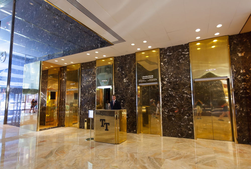 פסיכולוגית חושפת מדוע דונלד טראמפ מכור לזהב