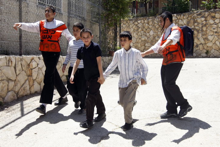 מערכת אלקטרונית תפתח אוטומטית את המקלטים