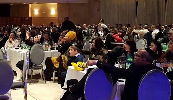 הישיבה המעורבת בטקס משרד הדתות, הערב