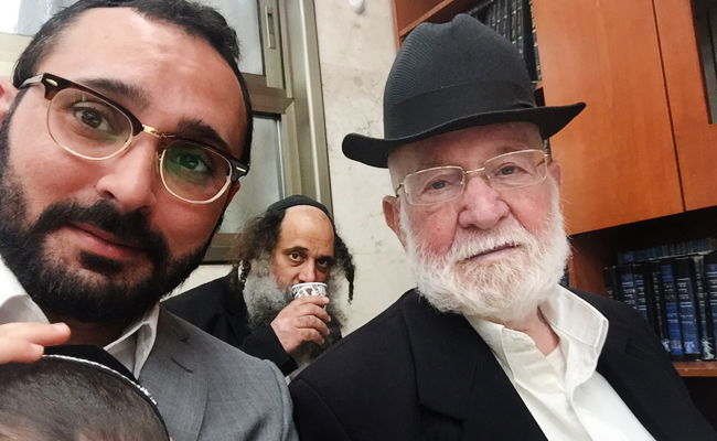 ר' מרדכי זר ז"ל והצלם דוד זר