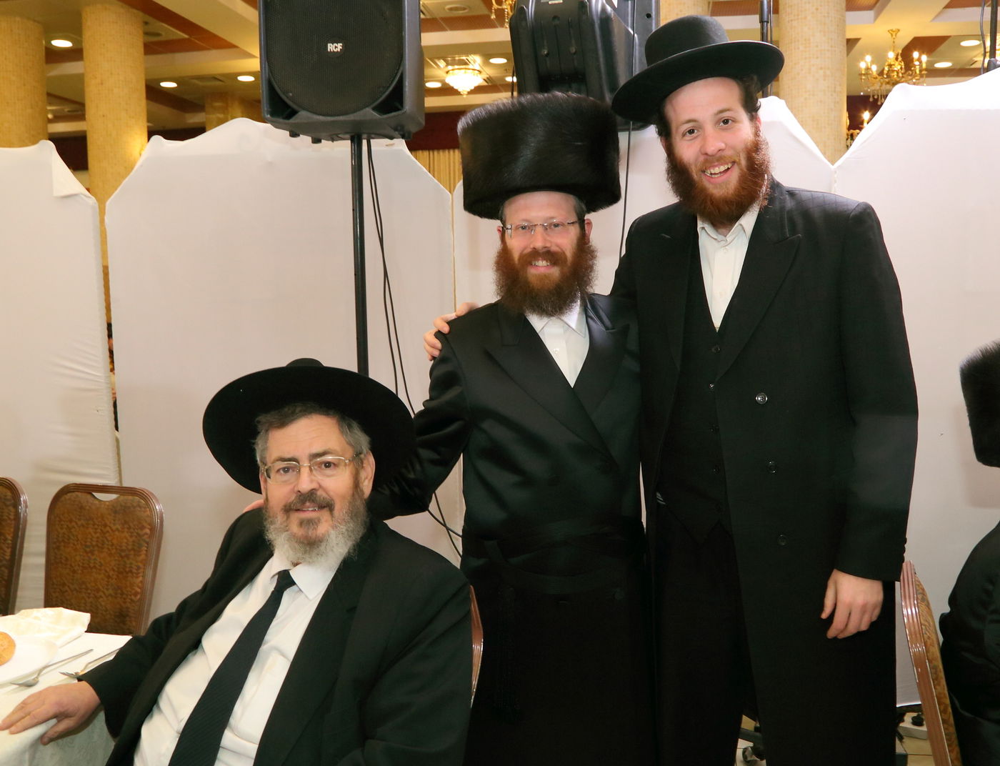 מנכ"ל 'איגוד הסמינרים' חיתן את בנו | צפו בגלריה