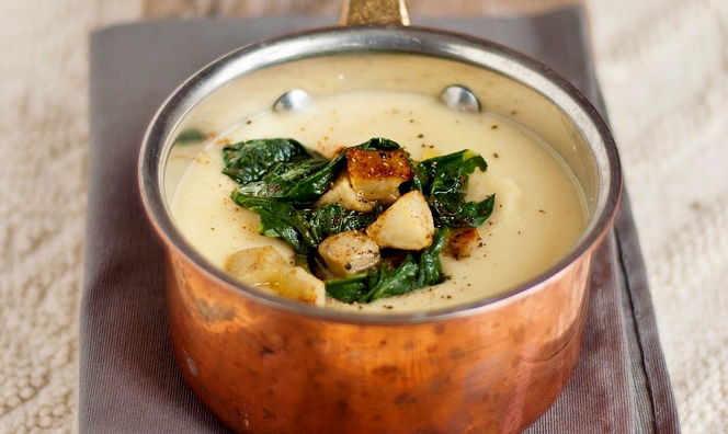 מרק קרם ארטישוק ירושלמי וערמונים