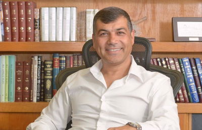 ראש העיר. החיוך מוצדק