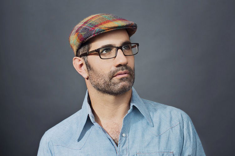 'דבר אליי באדמית' יוני גנוט - ביקורת אלבום