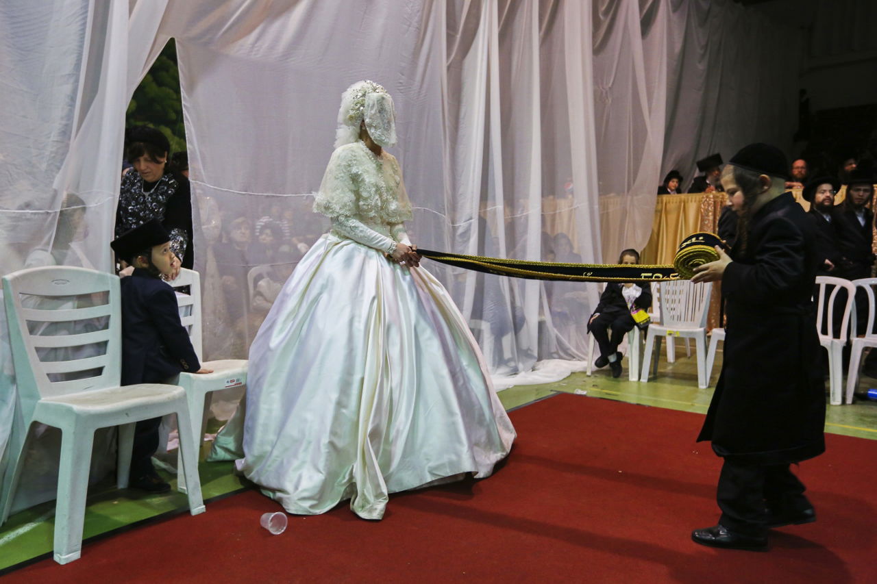 המצווה טאנץ של 'רבי מיילך' בידרמן | וידאו ותמונות