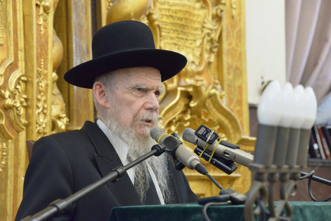 עצרת מספד בישיבת פוניבז' לגר"י אדלשטיין