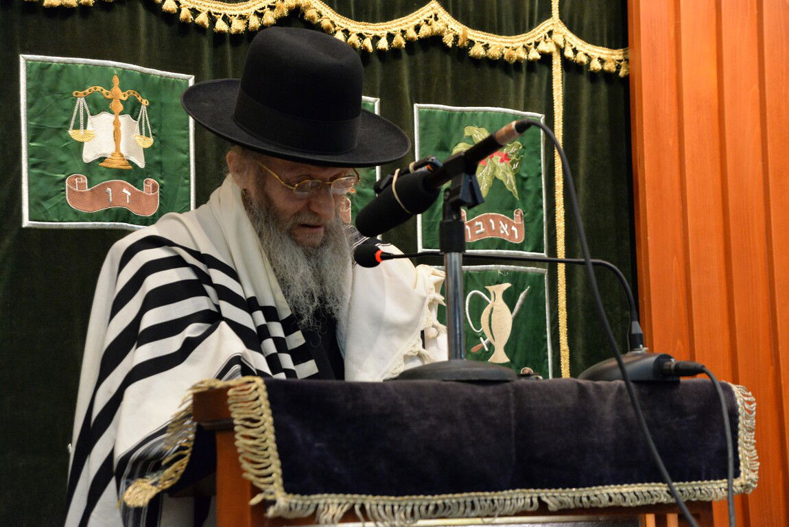 עצרת מספד בתום השבעה לגר"י אדלשטיין