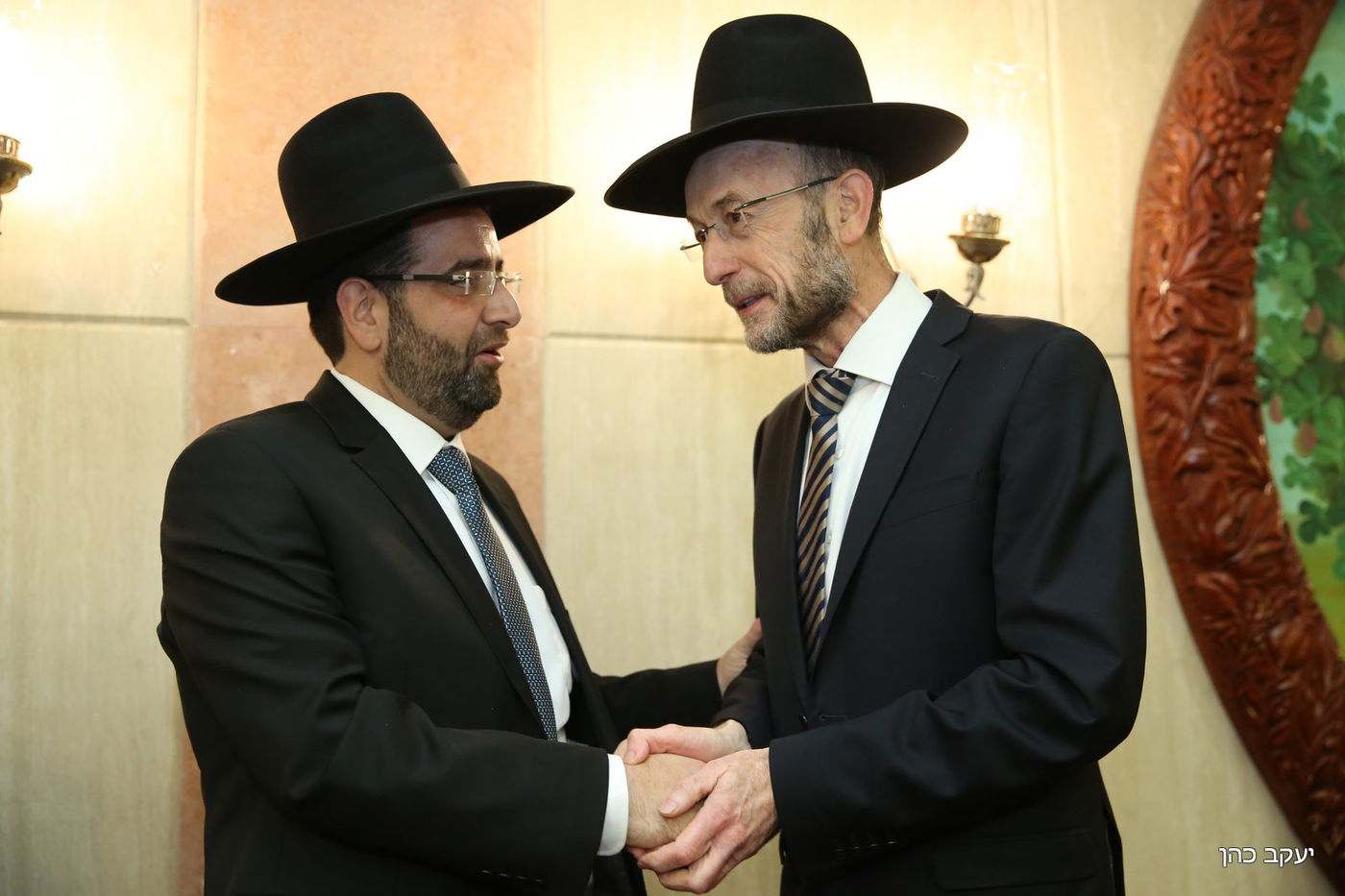 תיעוד: אברהם בצלאל חגג בר מצווה לבנו