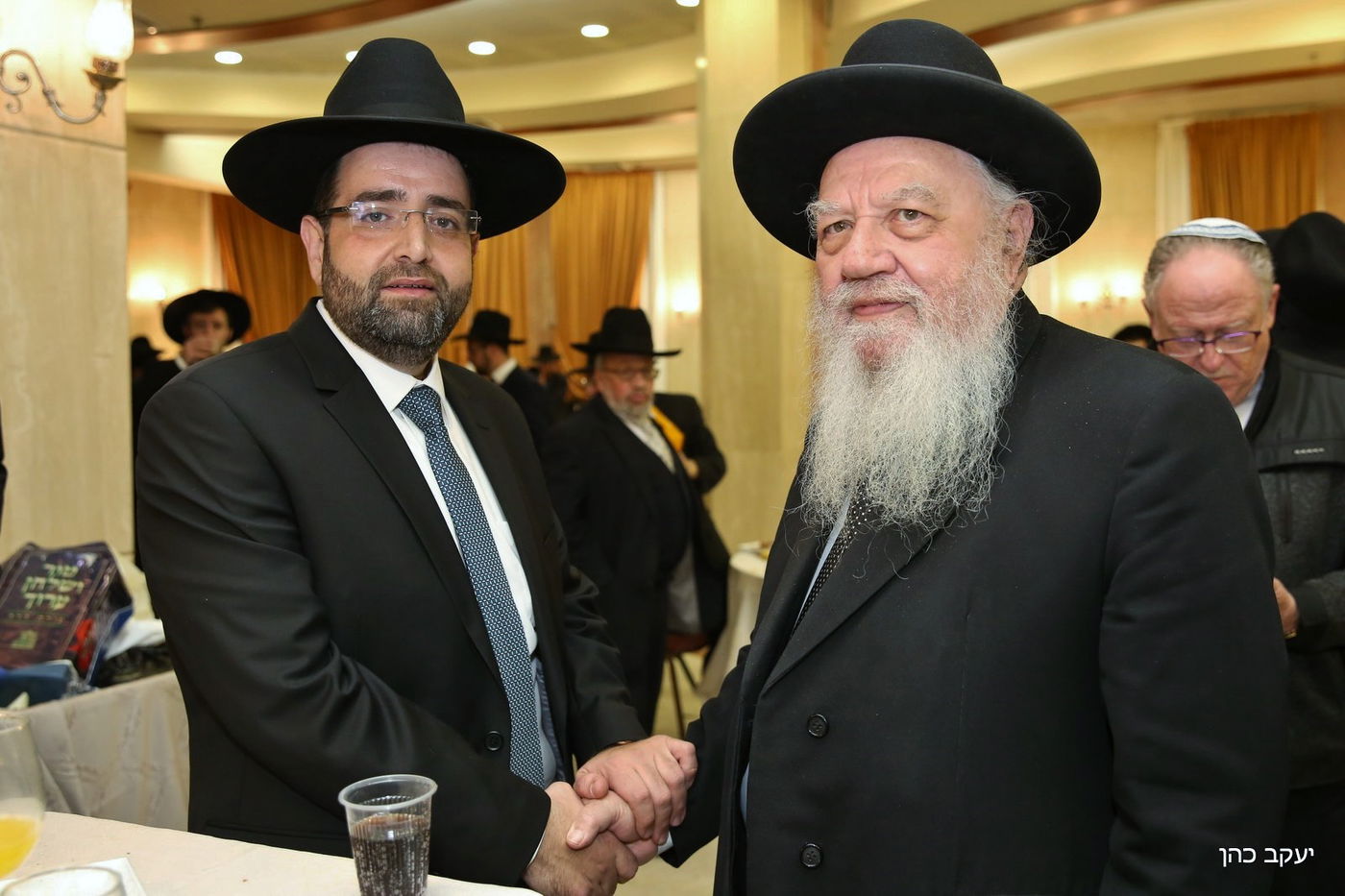 תיעוד: אברהם בצלאל חגג בר מצווה לבנו