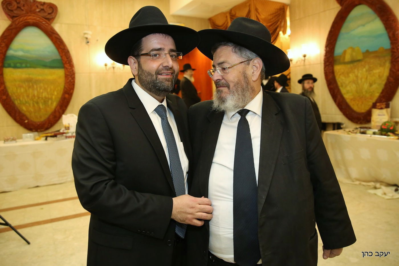 תיעוד: אברהם בצלאל חגג בר מצווה לבנו