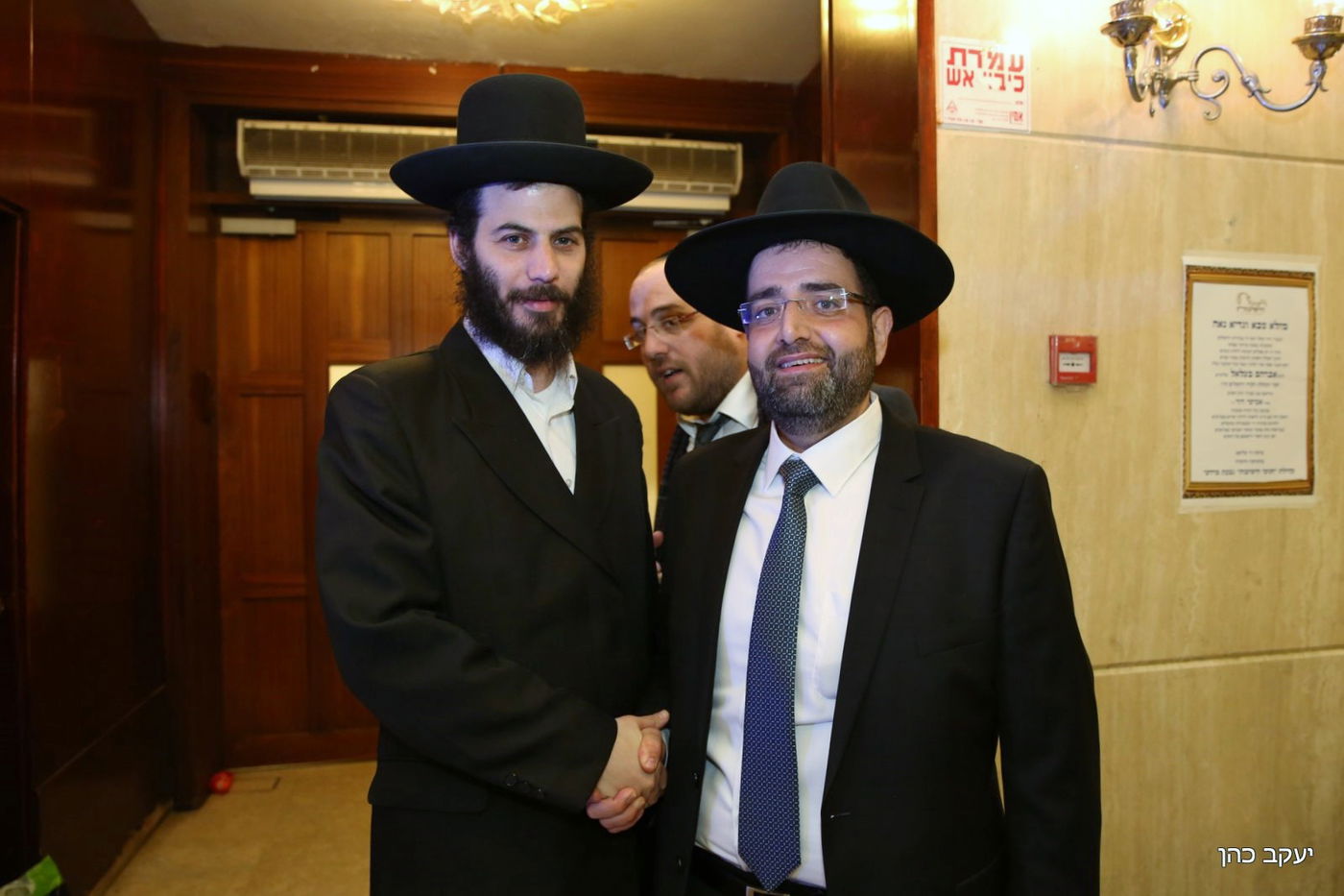 תיעוד: אברהם בצלאל חגג בר מצווה לבנו