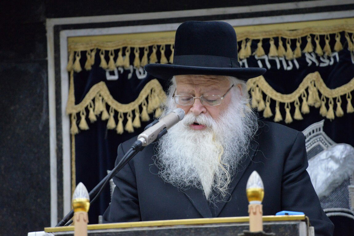 בכולל חזון איש ביכו את פטירת הגר"י אדלשטיין