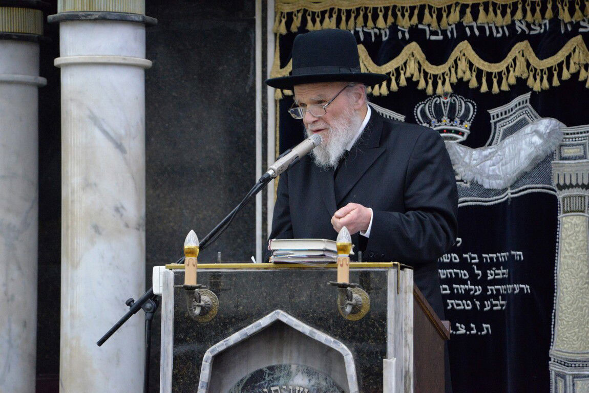 בכולל חזון איש ביכו את פטירת הגר"י אדלשטיין