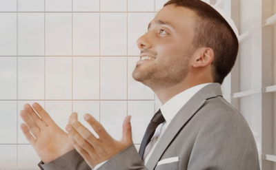 אחירם לוי בסינגל בכורה  - "אנא אלוקים"