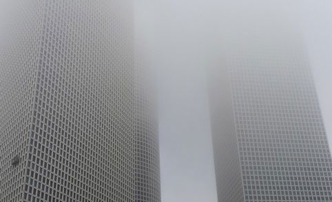 מגדלי עזריאלי בערפל, ארכיון