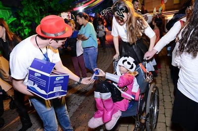 אוראו תורמת לקהילה