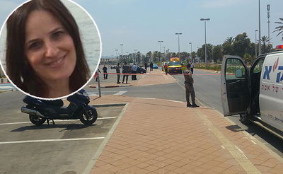 אסתי וינשטיין, על רקע הזירה בה נמצאה גופתה